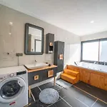 Liv Villa *